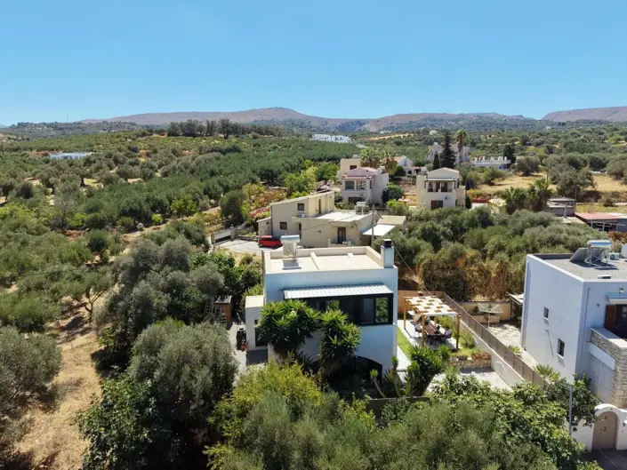Image No.3-3 Bed Villa for sale