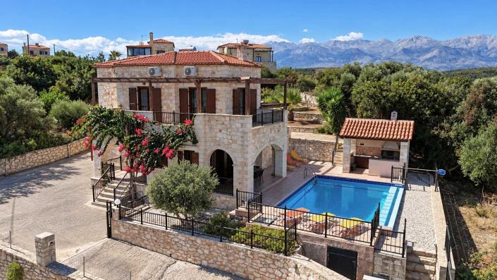 Image No.7-3 Bed Villa for sale