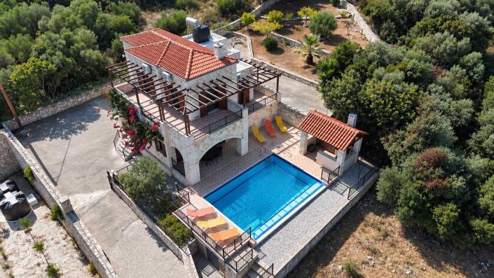 Image No.18-3 Bed Villa for sale