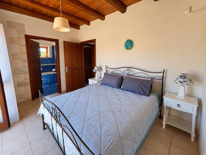 Image No.20-3 Bed Villa for sale
