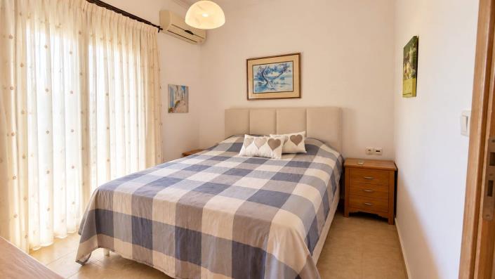 Image No.11-2 Bed Maisonette for sale