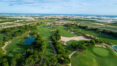 Lo-Romero-Golf-2