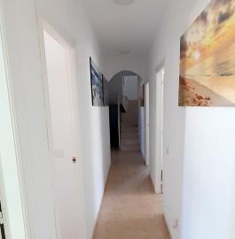 Downstairs-hallaway-and-stairs-1