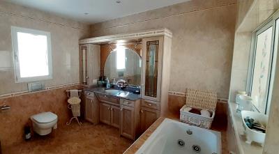 Ensuite-bedroom-5--1-