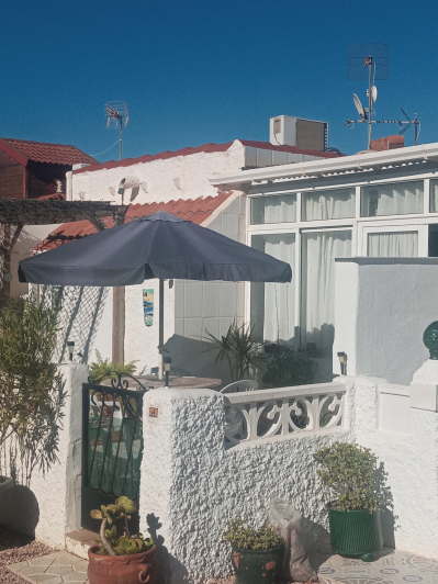 Image No.1-1 Bed Bungalow for sale
