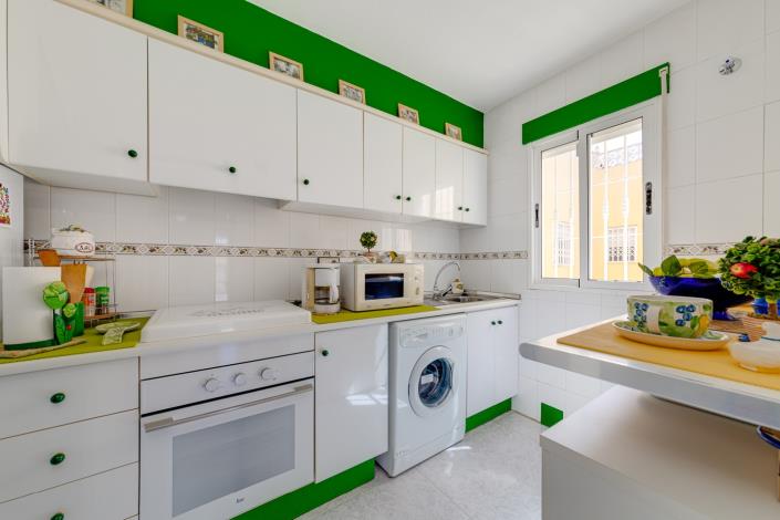 Image No.3-2 Bed Bungalow for sale