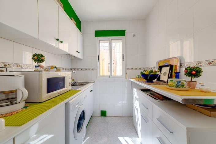 Image No.4-2 Bed Bungalow for sale