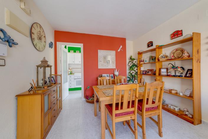 Image No.8-2 Bed Bungalow for sale