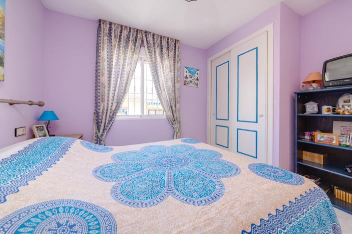 Image No.14-2 Bed Bungalow for sale