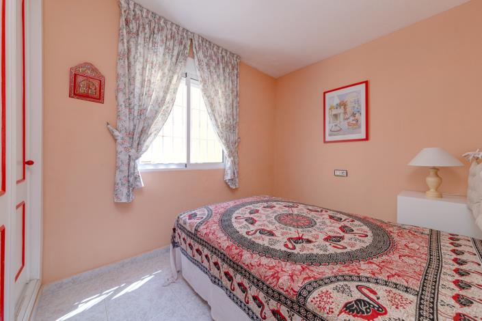 Image No.17-2 Bed Bungalow for sale