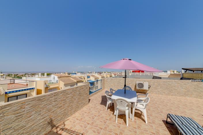 Image No.21-2 Bed Bungalow for sale