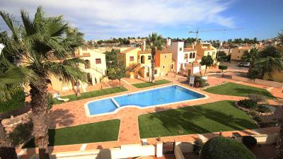 2-bed-almonte-upstairs-apartment-on-la-finca-golf-pool-view