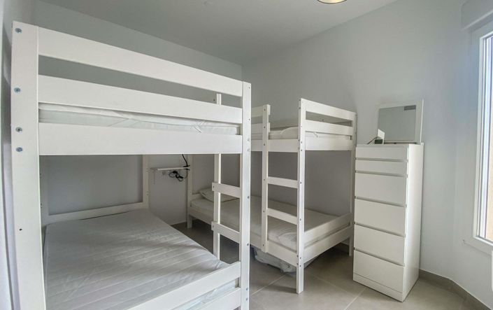 Image No.19-2 Bed Semi-Detached for sale