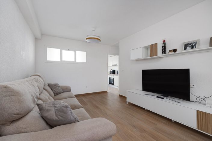 Image No.25-2 Bed Apartment for sale