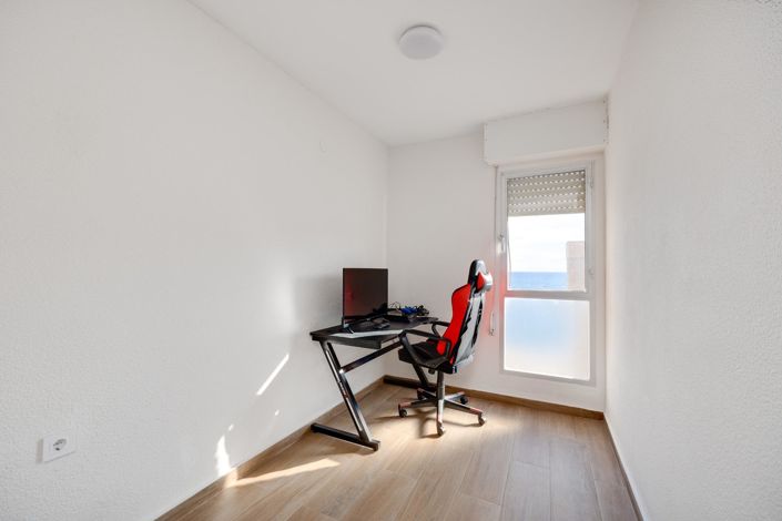 Image No.31-2 Bed Apartment for sale