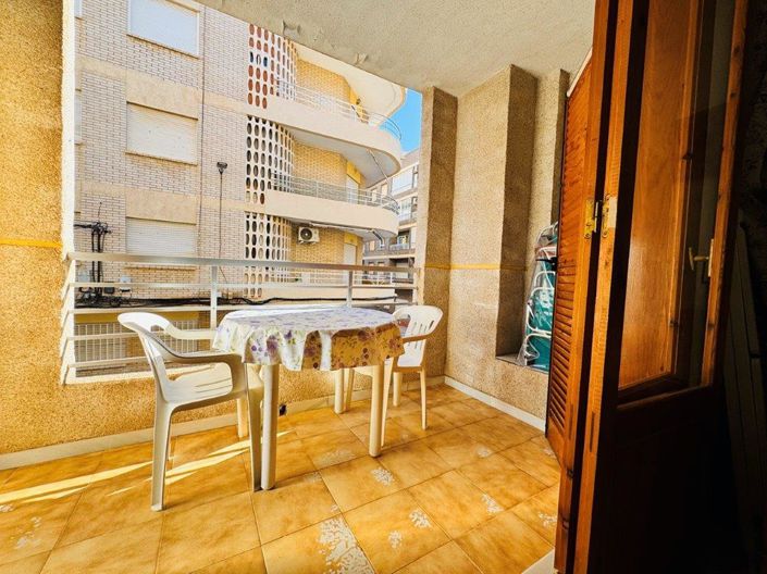Image No.1-Appartement de 1 chambre à vendre à Torrevieja