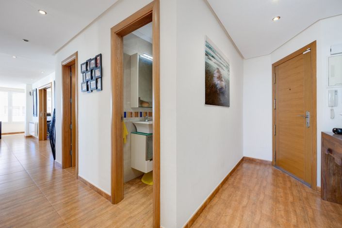 Image No.2-3 Bed Apartment for sale