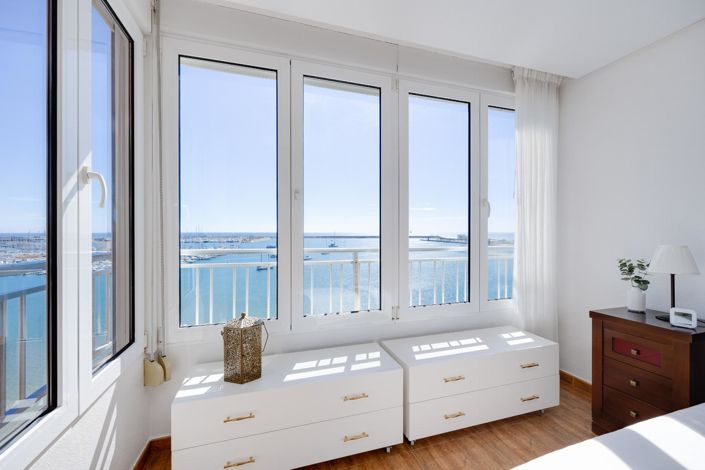 Image No.24-3 Bed Apartment for sale