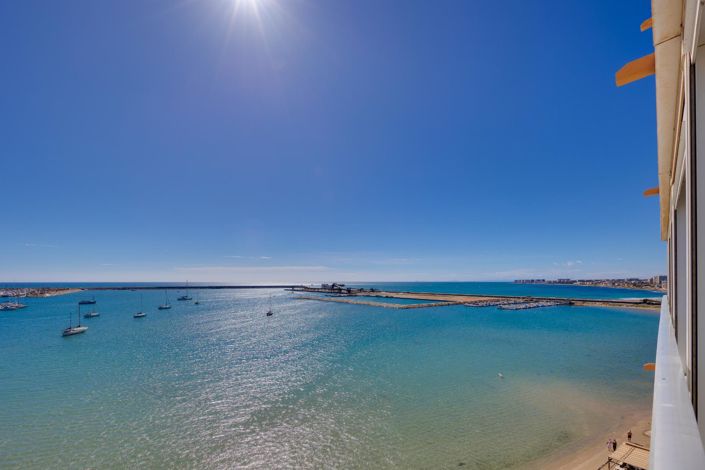 Image No.39-3 Bed Apartment for sale