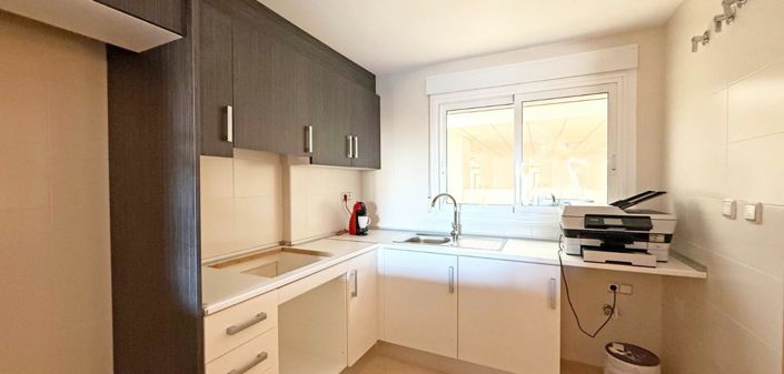 Image No.20-2 Bed Apartment for sale