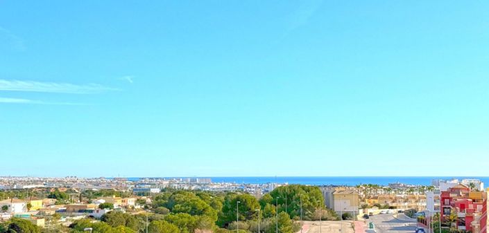 Image No.22-2 Bed Apartment for sale