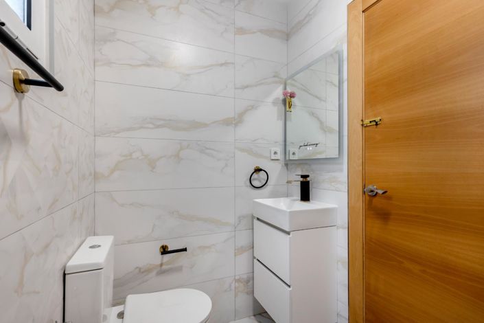 Image No.8-3 Bed Apartment for sale