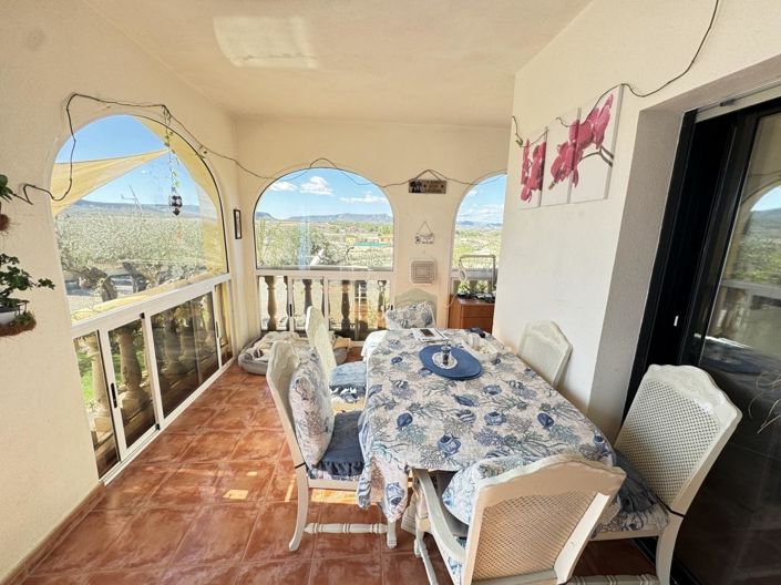 Image No.5-3 Bed Country House for sale