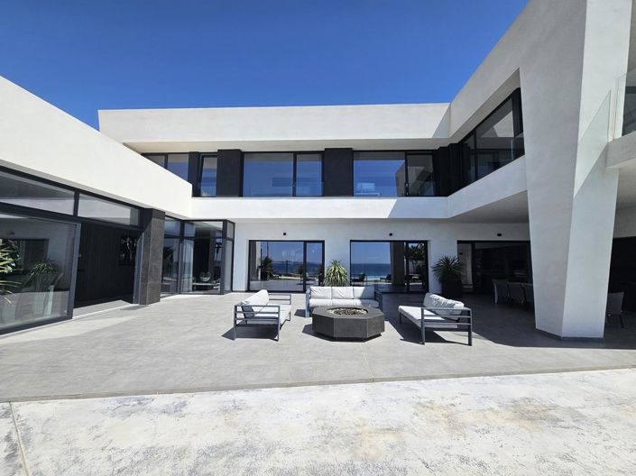 Image No.12-Villa de 4 chambres à vendre à Cabo Roig