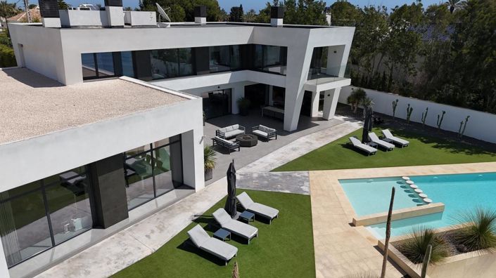 Image No.16-Villa de 4 chambres à vendre à Cabo Roig