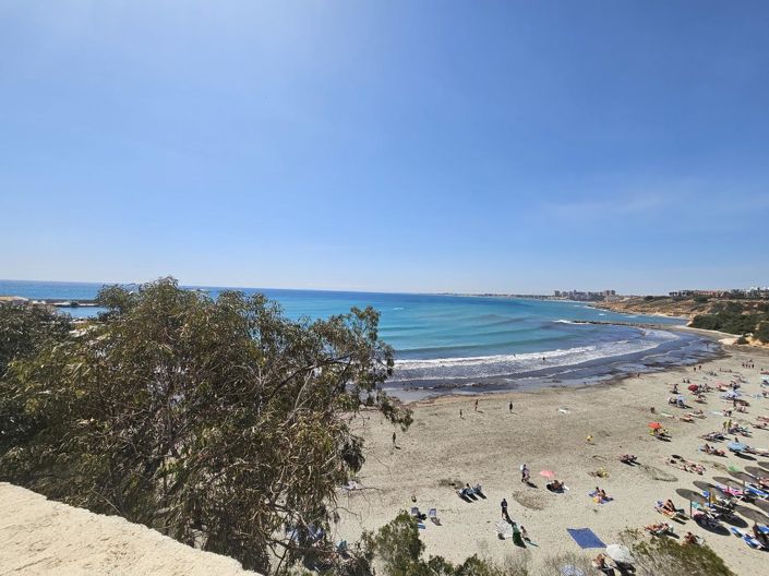 Image No.6-Villa de 4 chambres à vendre à Cabo Roig