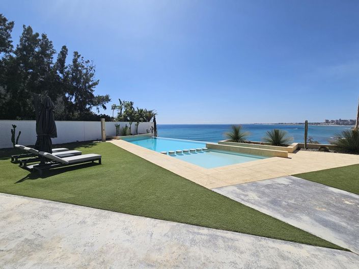 Image No.7-Villa de 4 chambres à vendre à Cabo Roig