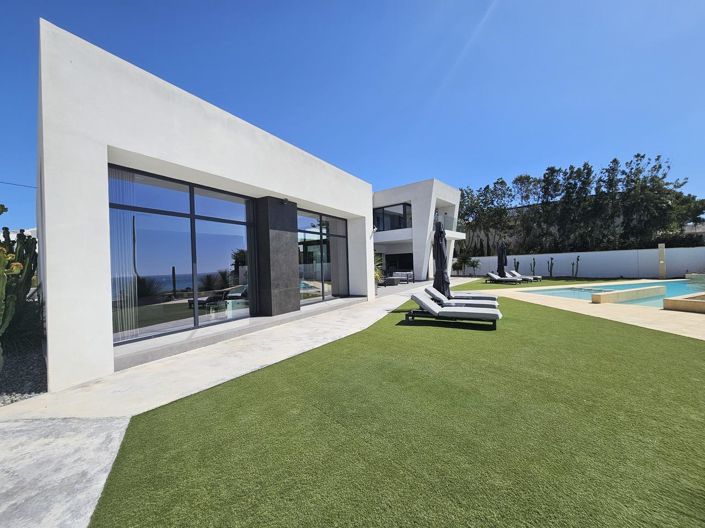 Image No.9-Villa de 4 chambres à vendre à Cabo Roig