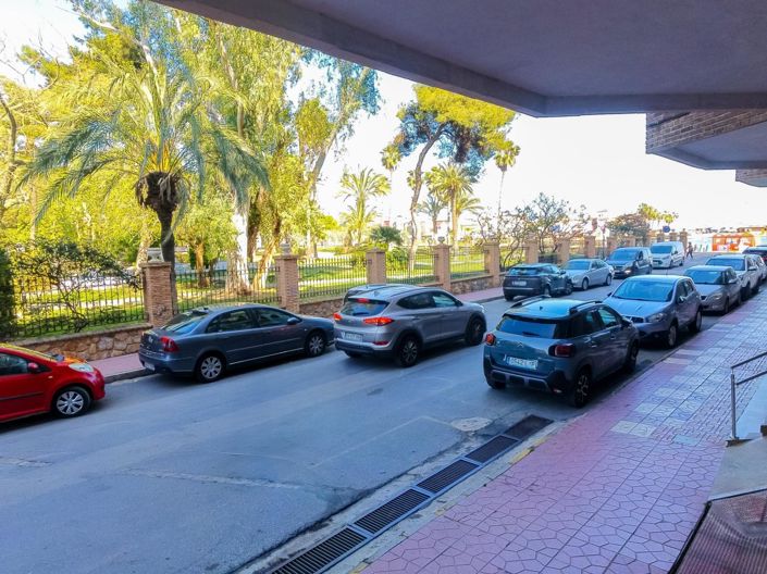 Image No.12-3 Bed Apartment for sale