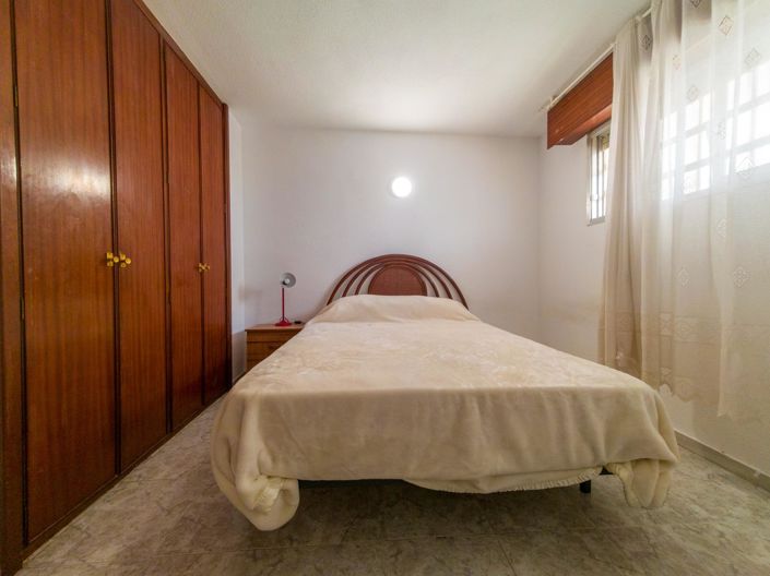 Image No.13-3 Bed Apartment for sale