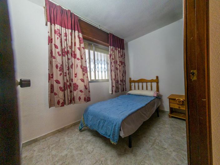 Image No.21-3 Bed Apartment for sale