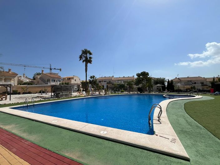 Image No.17-2 Bed Bungalow for sale