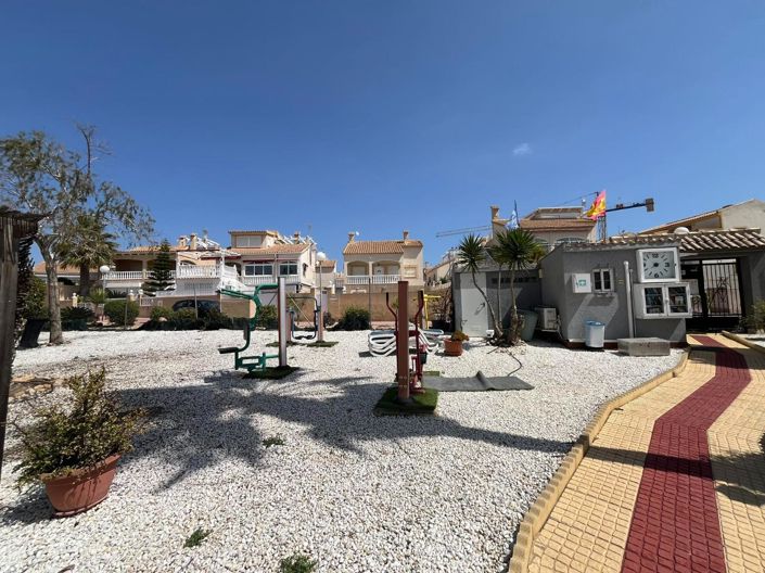 Image No.18-2 Bed Bungalow for sale