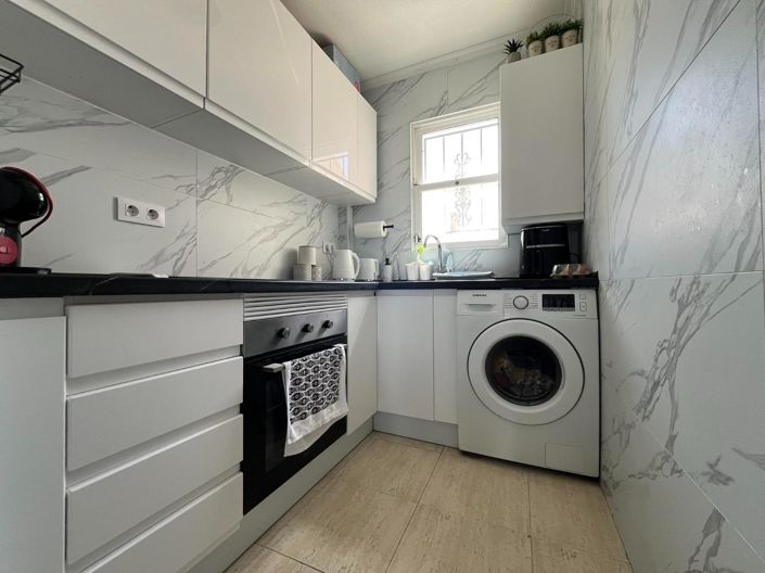 Image No.4-2 Bed Bungalow for sale