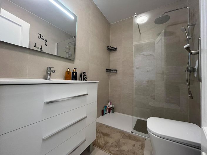 Image No.9-2 Bed Bungalow for sale