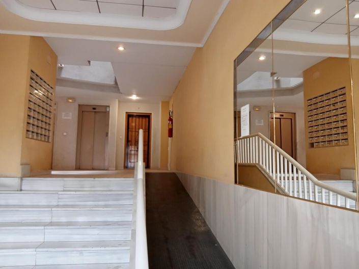 Image No.42-2 Bed Apartment for sale