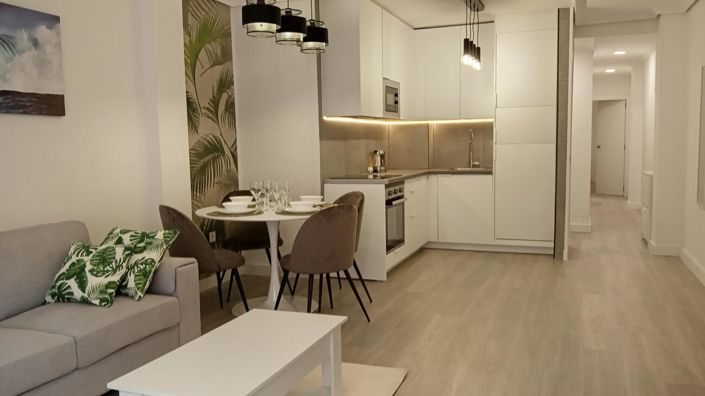 Image No.13-2 Bed Apartment for sale