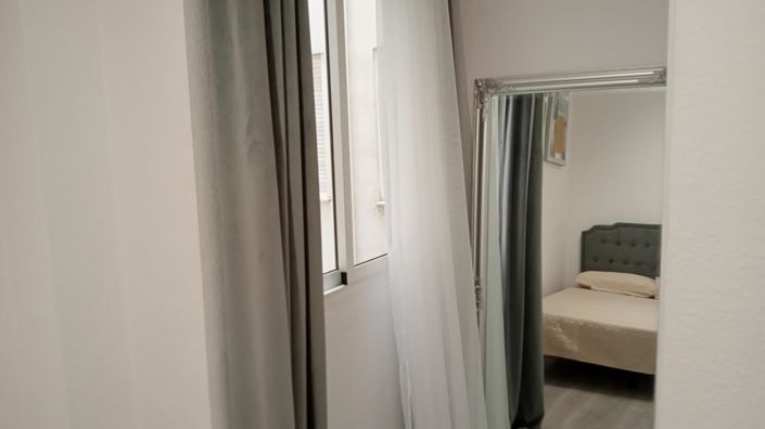 Image No.28-2 Bed Apartment for sale