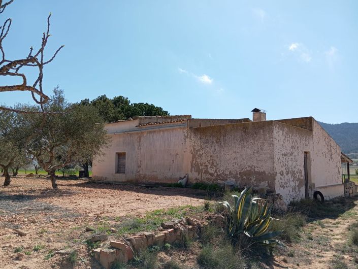 Image No.2-2 Bed Country House for sale