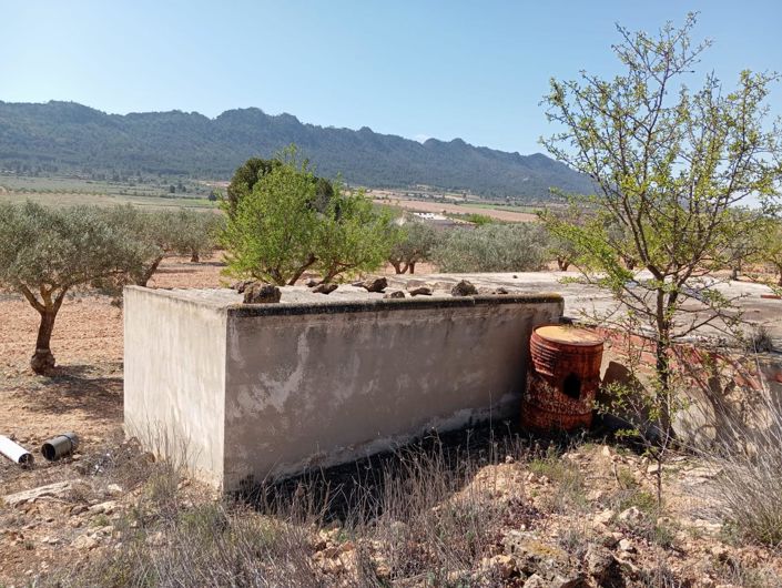 Image No.8-2 Bed Country House for sale