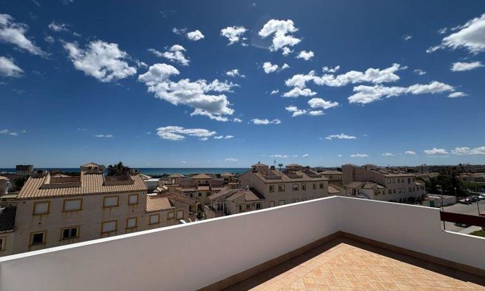 Image No.1-Appartement de 2 chambres à vendre à Orihuela Costa