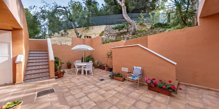 Image No.10-2 Bed Apartment for sale