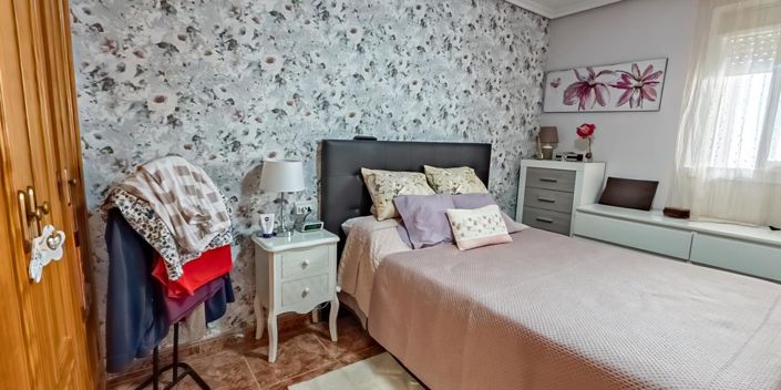 Image No.34-2 Bed Apartment for sale