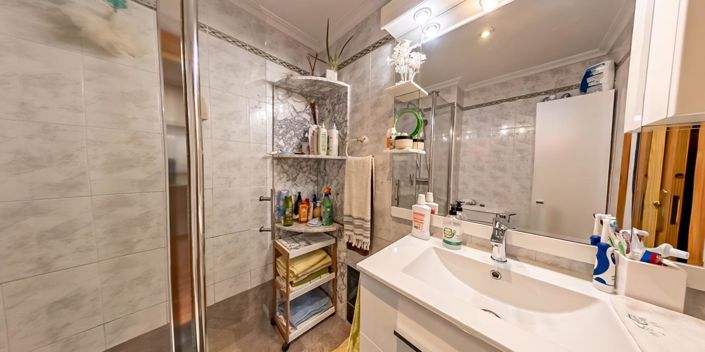 Image No.37-2 Bed Apartment for sale