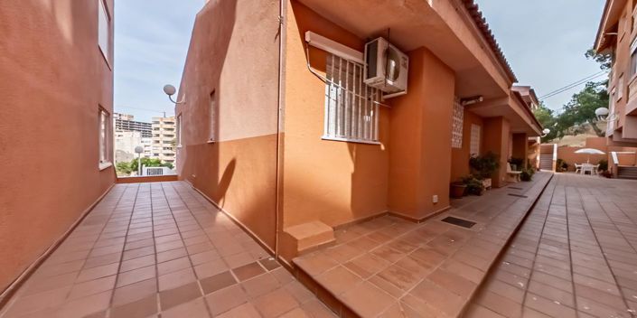 Image No.4-2 Bed Apartment for sale