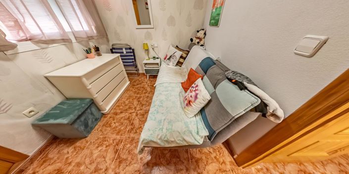 Image No.43-2 Bed Apartment for sale